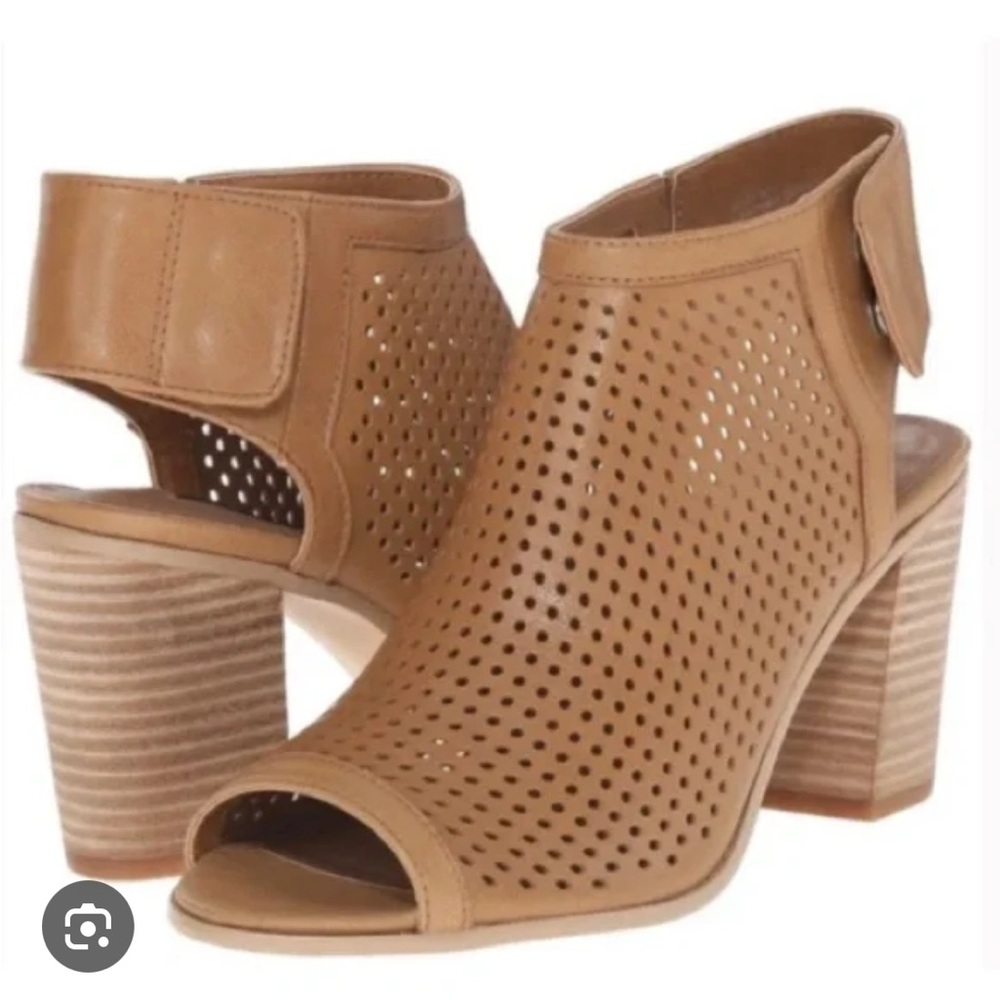 STEVE MADDEN Suzy Sandal